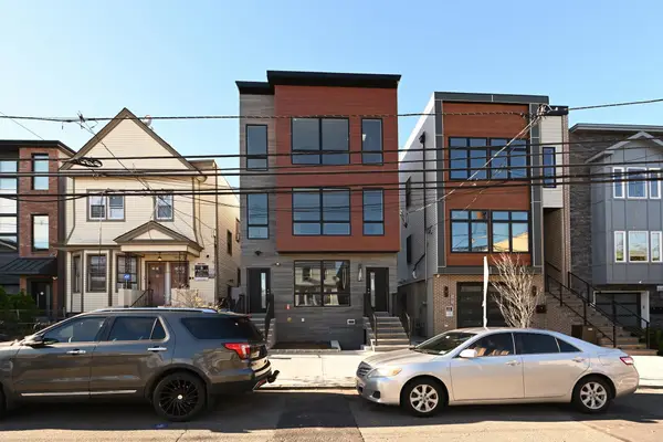 99 THORNE ST #2ND, JC, Heights, NJ 07307