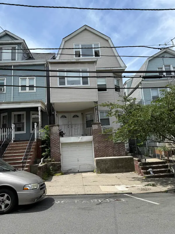 231 JEWETT AVE, JC, Journal Square, NJ 07304