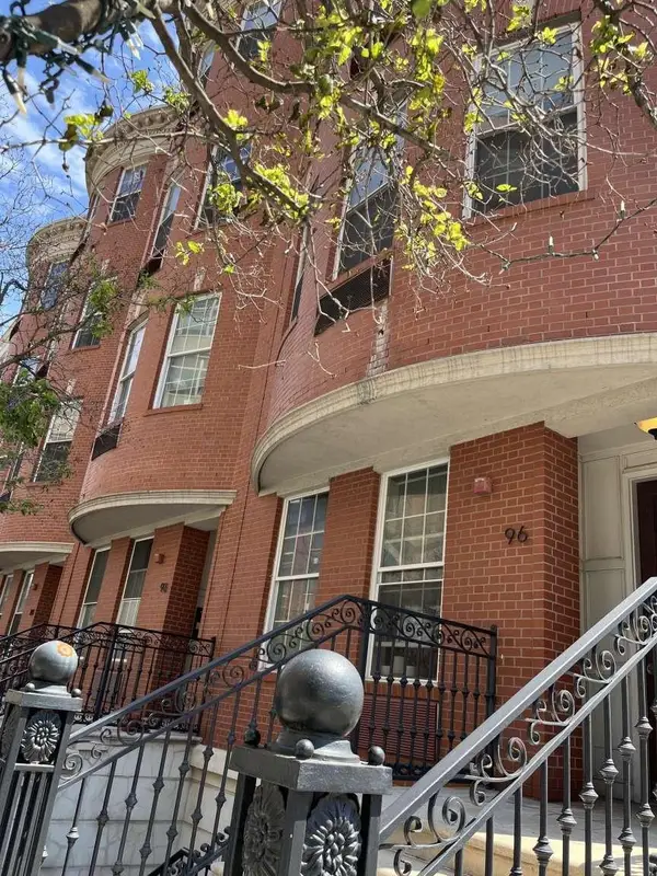 96 TIDEWATER ST #4D, JC, Downtown, NJ 07302