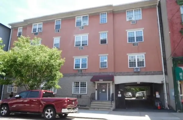 356 PALISADE AVE #2E, JC, Heights, NJ 07307