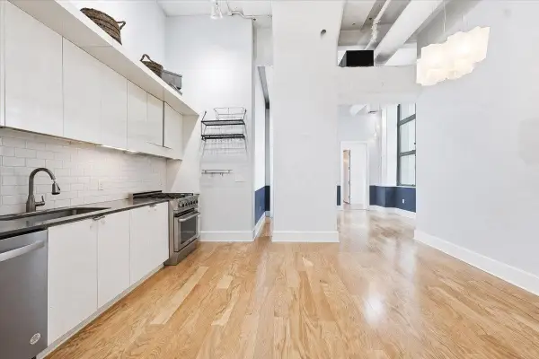 50 DEY ST #332, JC, Journal Square, NJ 07306