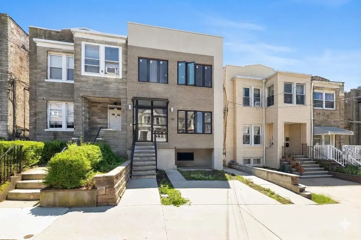 141 BEACH ST, Jersey City, NJ 07307 - #1