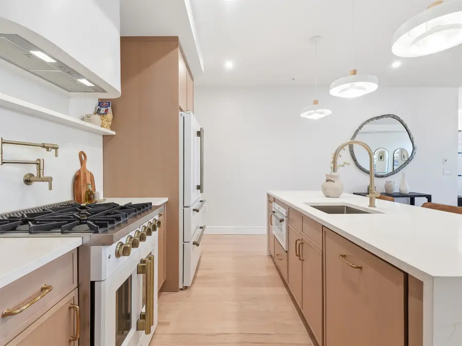 1123 SUMMIT AVE #2, Jersey City, NJ 07307 - #2