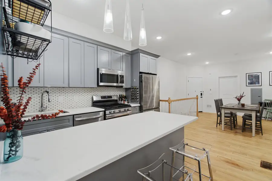 684 SUMMIT AVE #A1, Jersey City, NJ 07306 - #3
