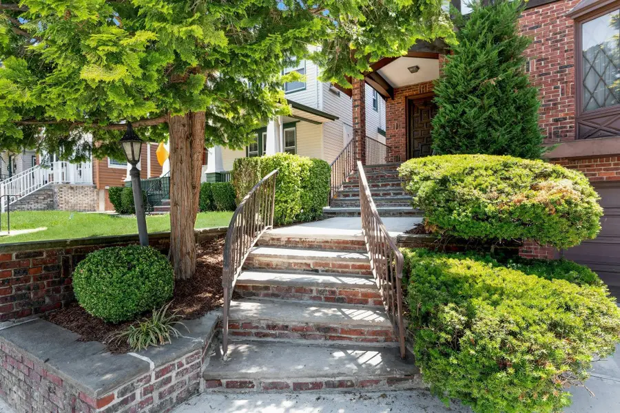 46 AVENUE B, Bayonne, NJ 07002 - #2