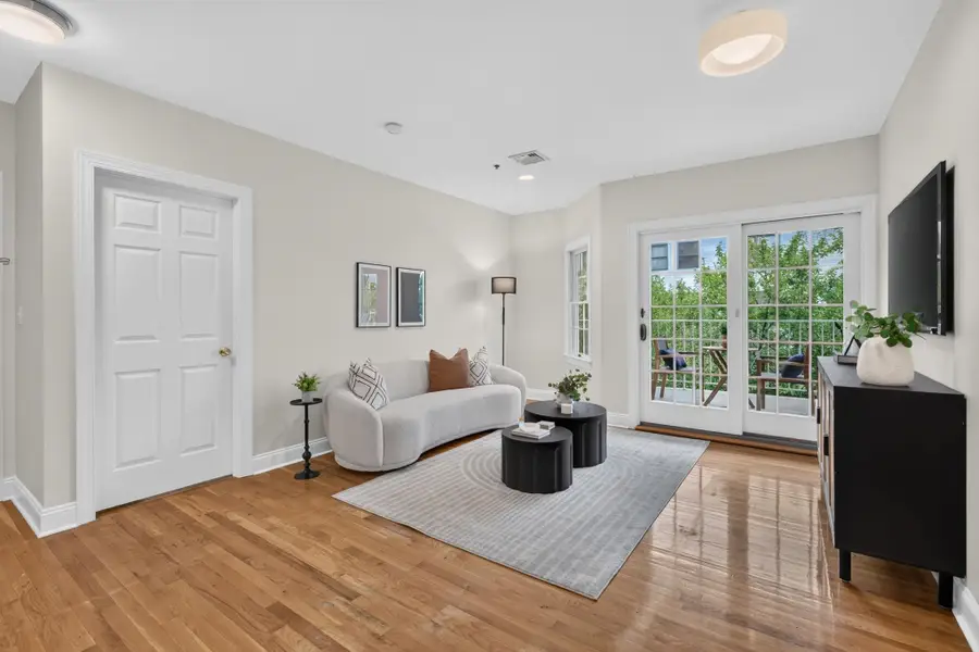 215 GRAND ST #2R, Hoboken, NJ 07030 - #2