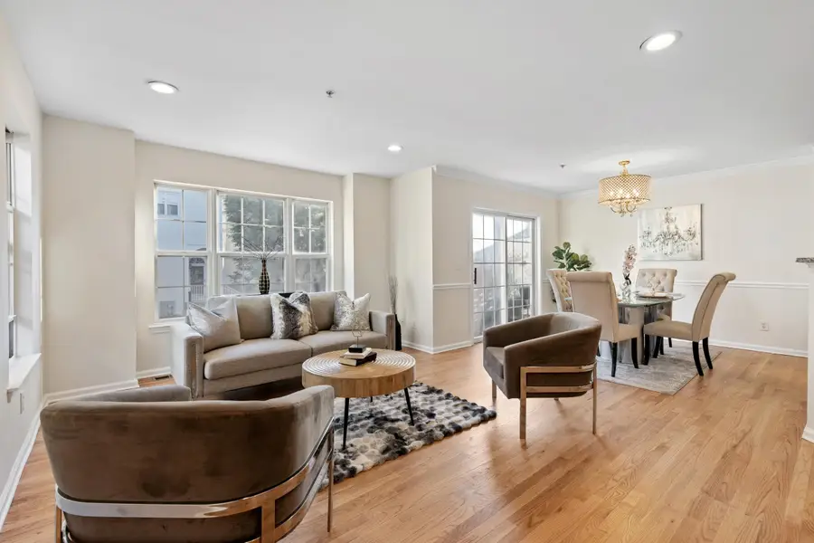 27 BAYSIDE DR, Bayonne, NJ 07002 - #3