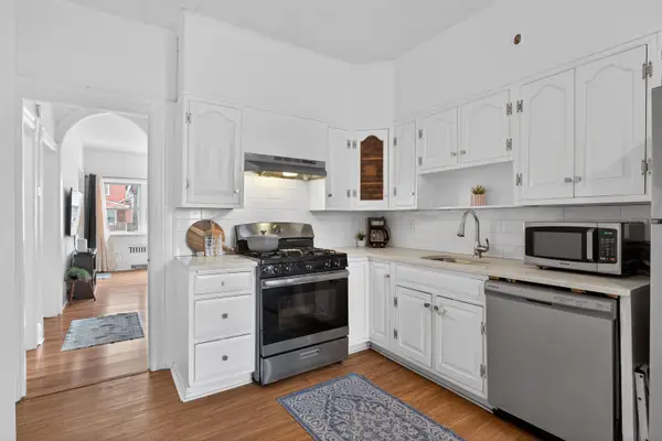 388 CATOR AVE, JC, Greenville, NJ 07305