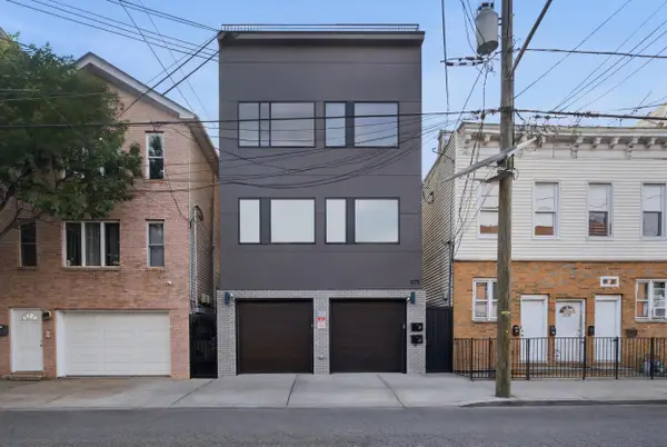 1175 SUMMIT AVE #2, JC, Heights, NJ 07307