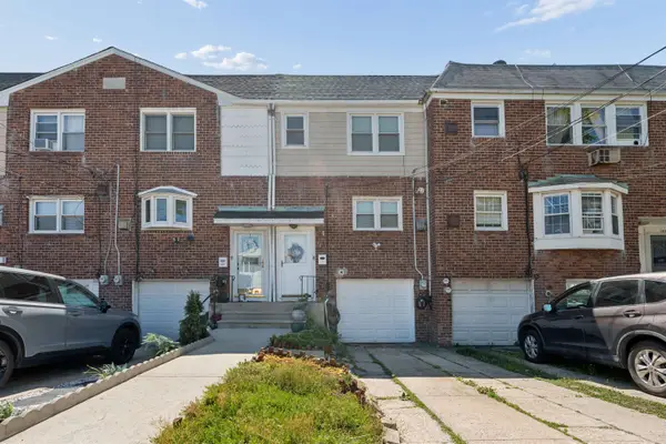 106 COUNTRY VILLAGE RD, JC, Greenville, NJ 07305-1241