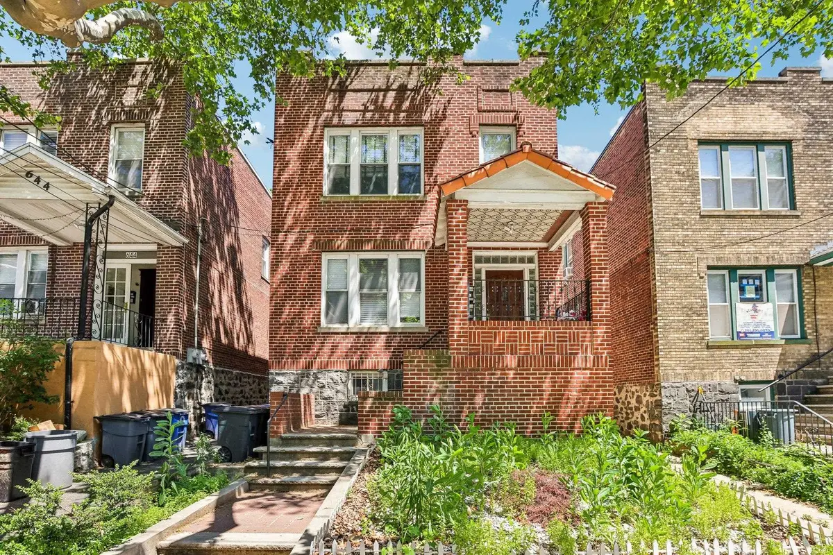 642 BLVD EAST, Weehawken, NJ 07086 - #1