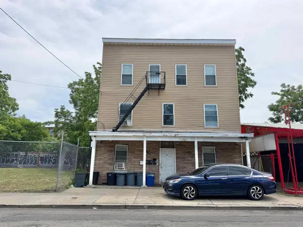 1052 GARFIELD AVE, JC, Greenville, NJ 07304