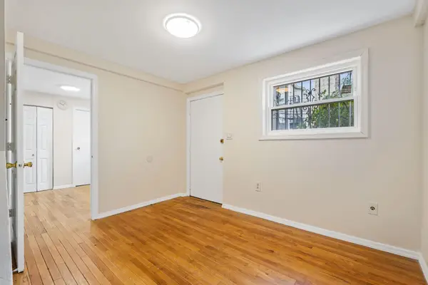 446 MERCER ST, JC, West Bergen, NJ 07302