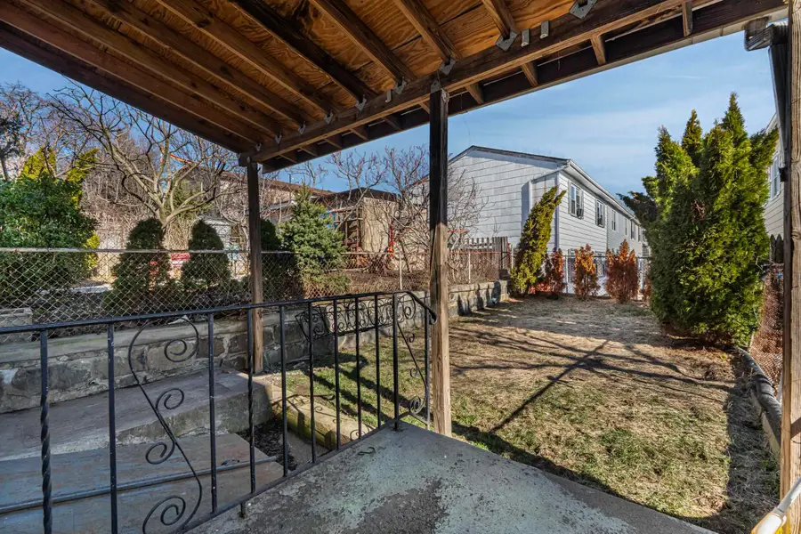 318 70TH ST, Guttenberg, NJ 07093 - #2