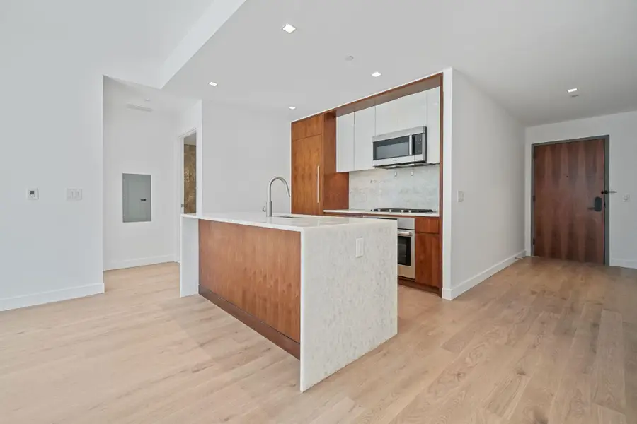 75 PARK LANE SOUTH #811, Jersey City, NJ 07310 - #2