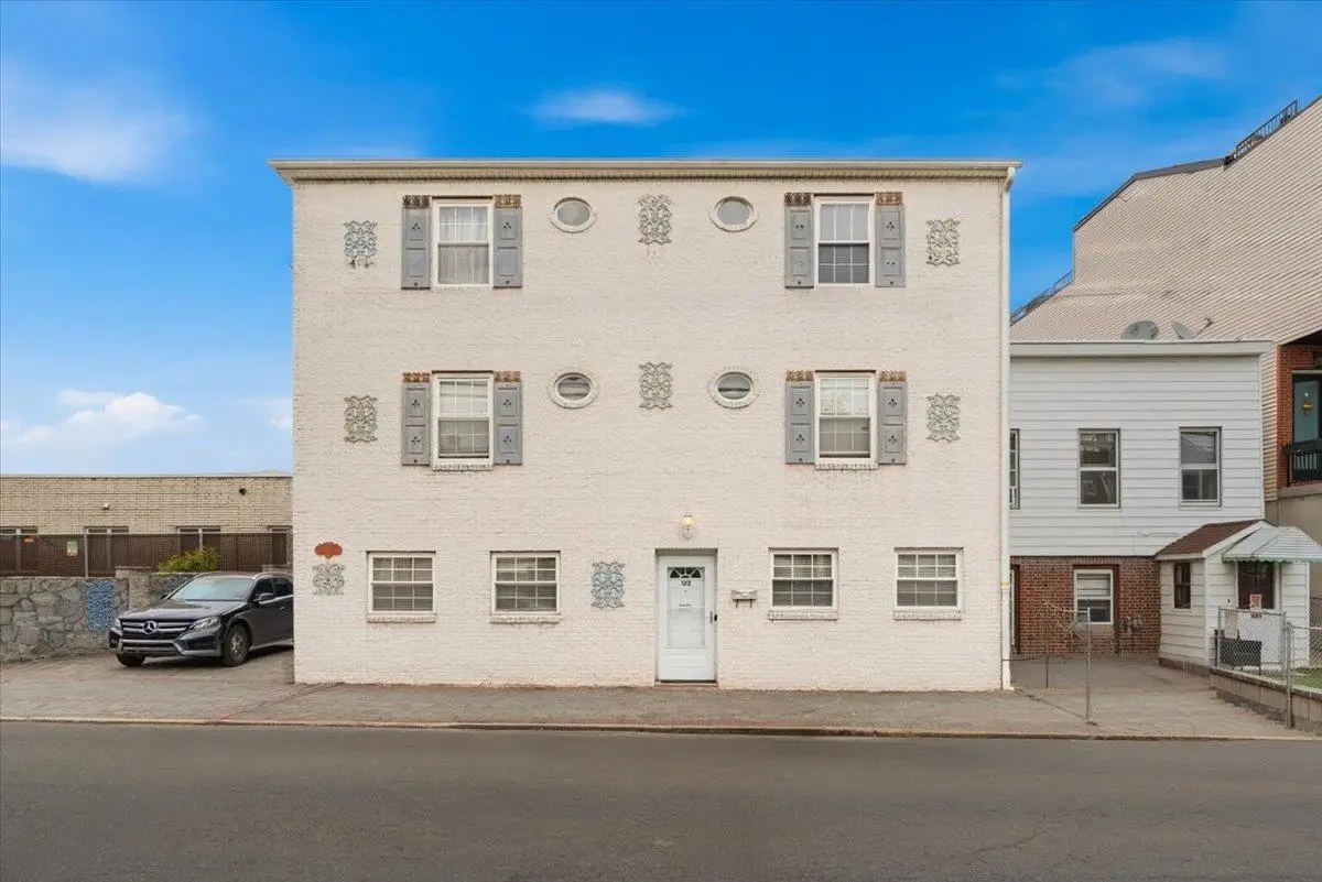 122 BLEECKER ST, Jersey City, NJ 07307 - #1