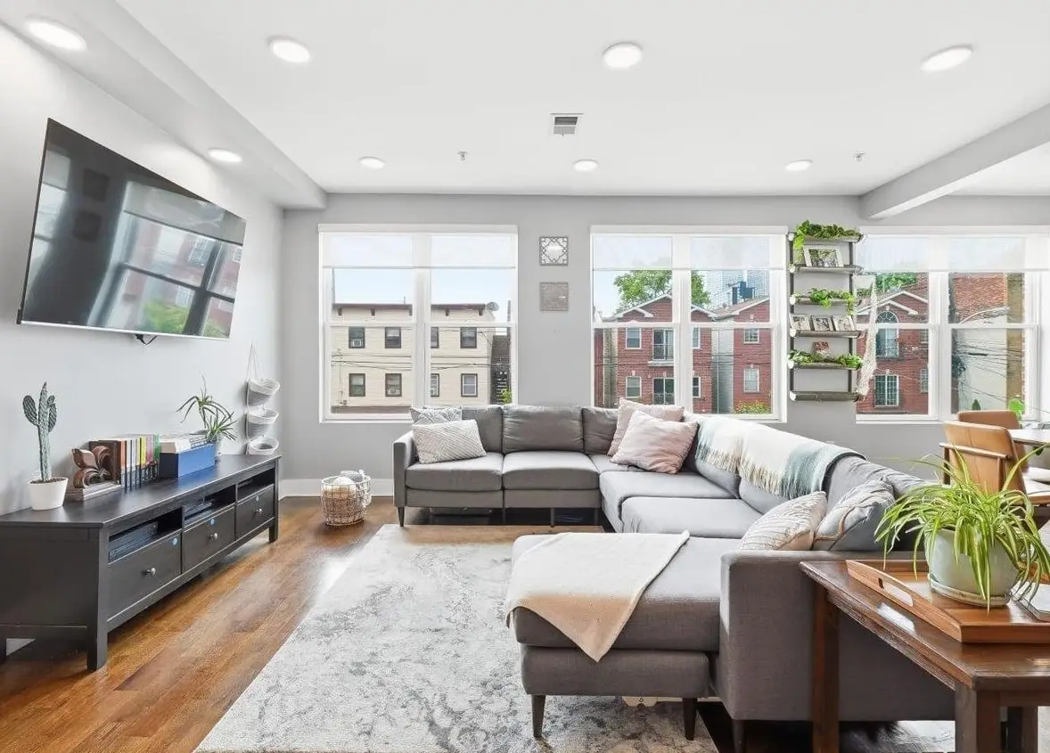 50 LAIDLAW AVE #2, Jersey City, NJ 07306 - #1