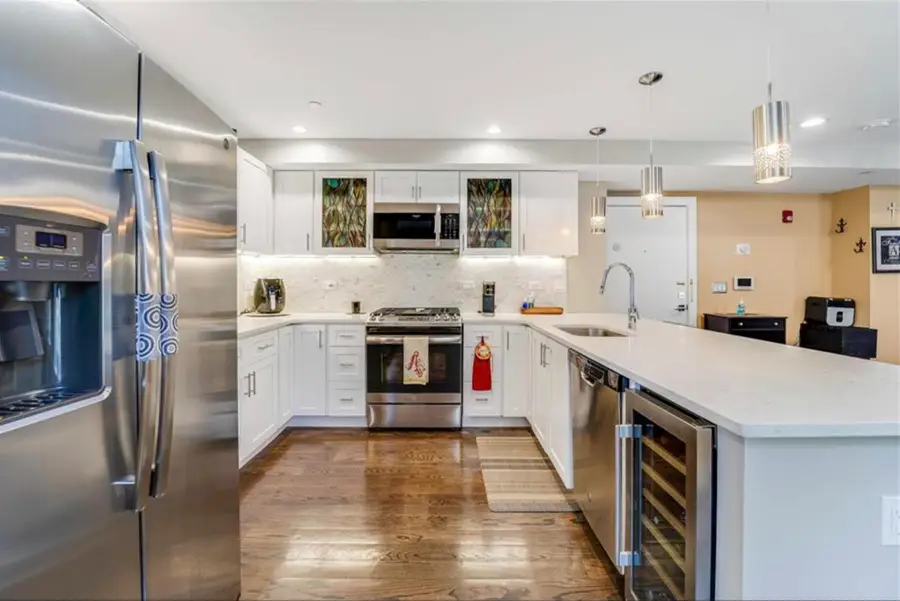 126 DELAWARE AVE #3, Jersey City, NJ 07306 - #2