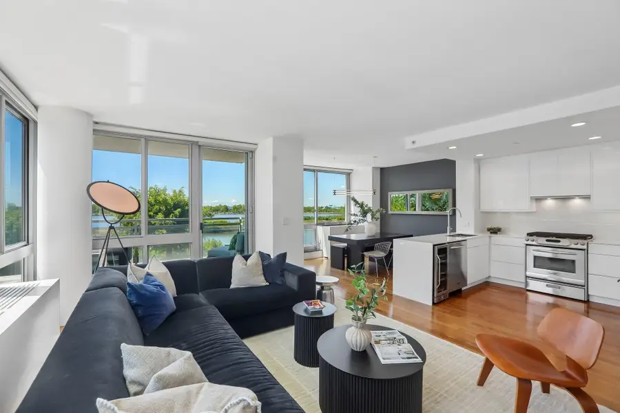25 HUDSON ST #203, Jersey City, NJ 07302 - #2