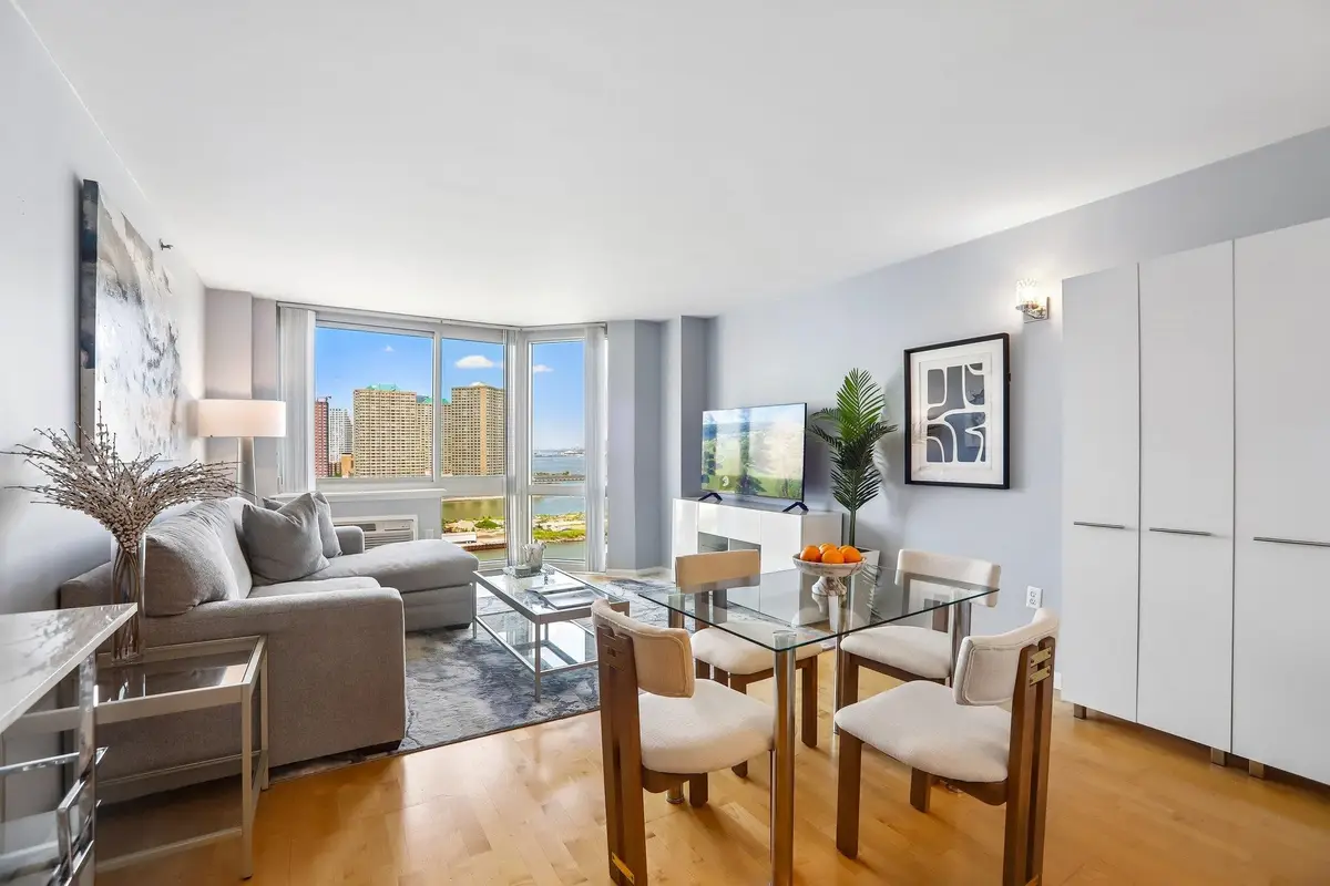 20 2ND ST #1604, Jersey City, NJ 07302 - #1