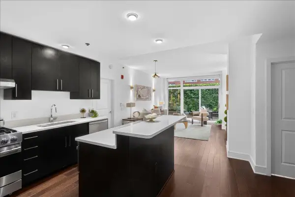 1100 MAXWELL LANE #422, Hoboken, NJ 07030