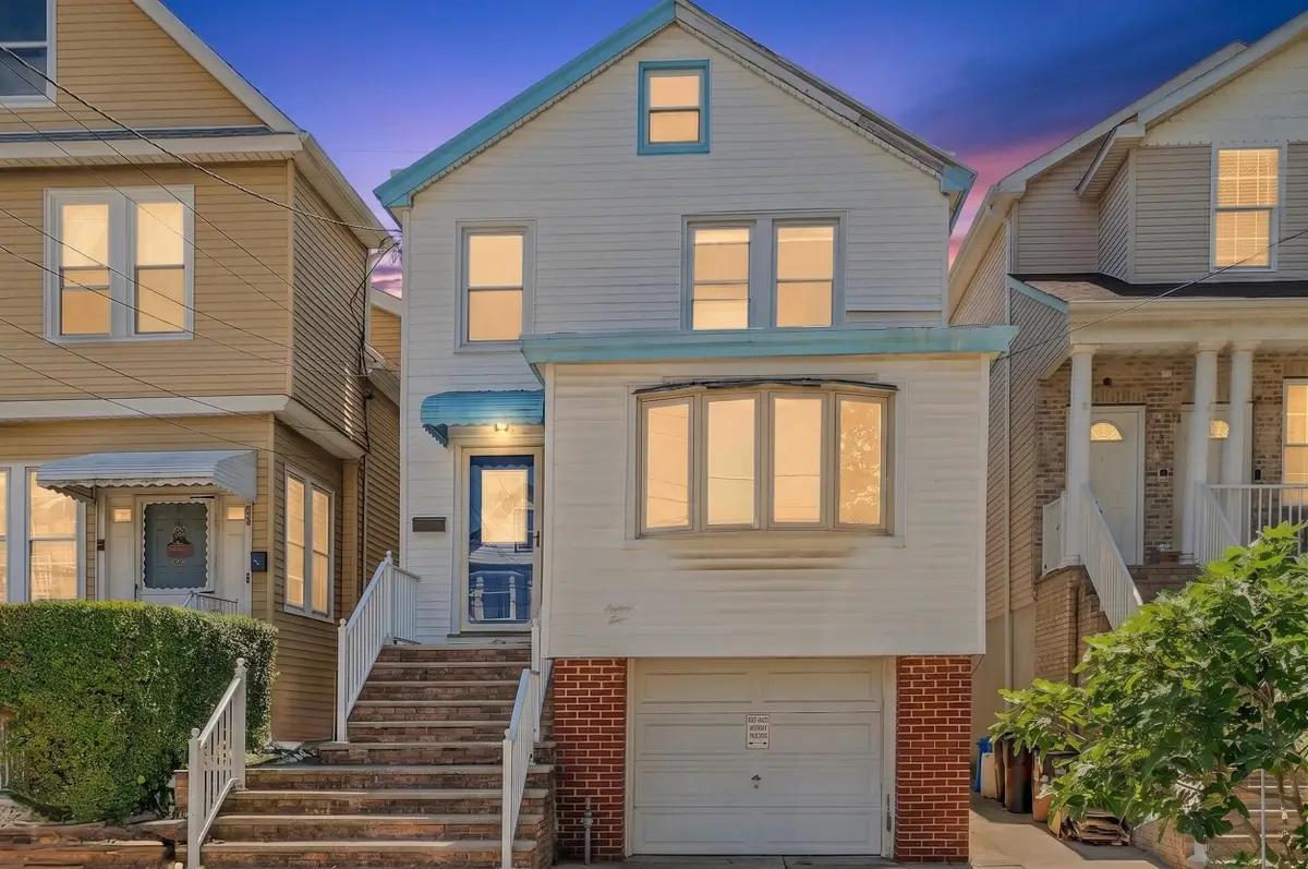 94 WEST 43RD ST, Bayonne, NJ 07002 - #1