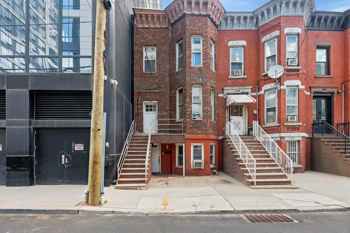 24 COTTAGE ST, Jersey City, NJ 07306 - #1