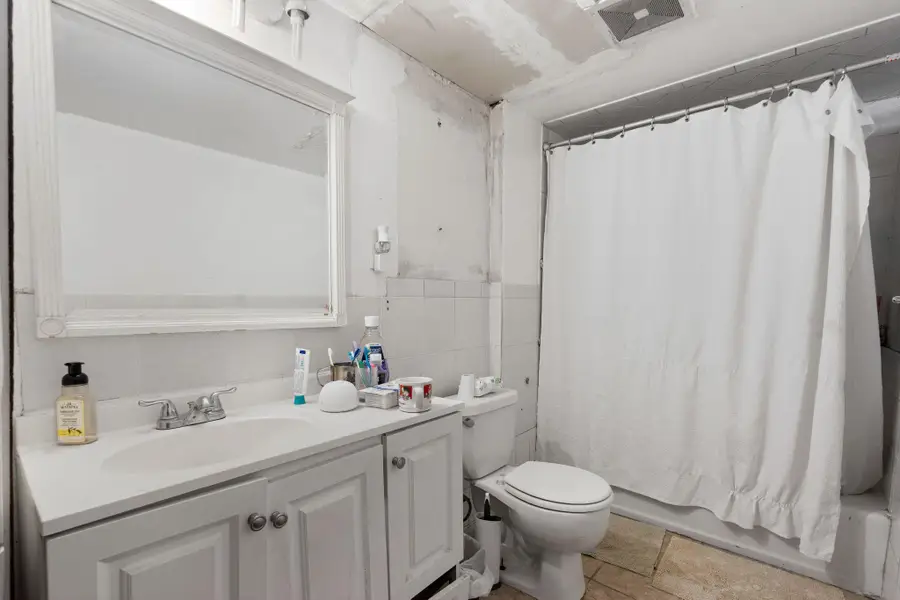24 COTTAGE ST, Jersey City, NJ 07306 - #3
