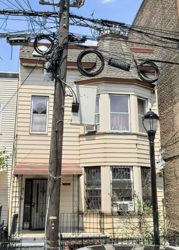 306 43RD ST, Union City, NJ 07087