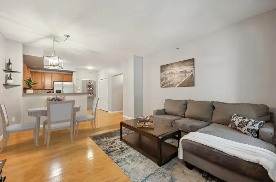 4 CONSTELLATION PL #112, Jersey City, NJ 07305 - #2