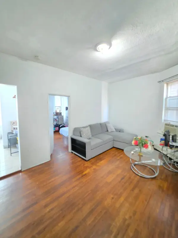 213 48TH ST #2B, Union City, NJ 07087