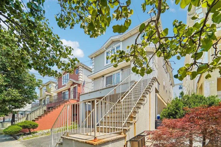7108 DURHAM AVE, North Bergen, NJ 07047 - #3