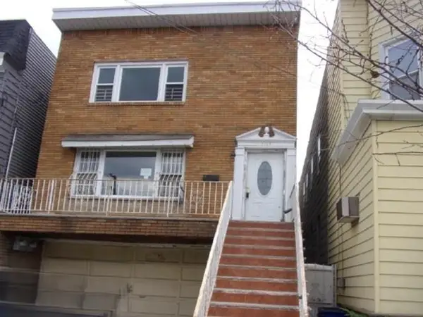 2107 PALISADE AVE, Union City, NJ 07087