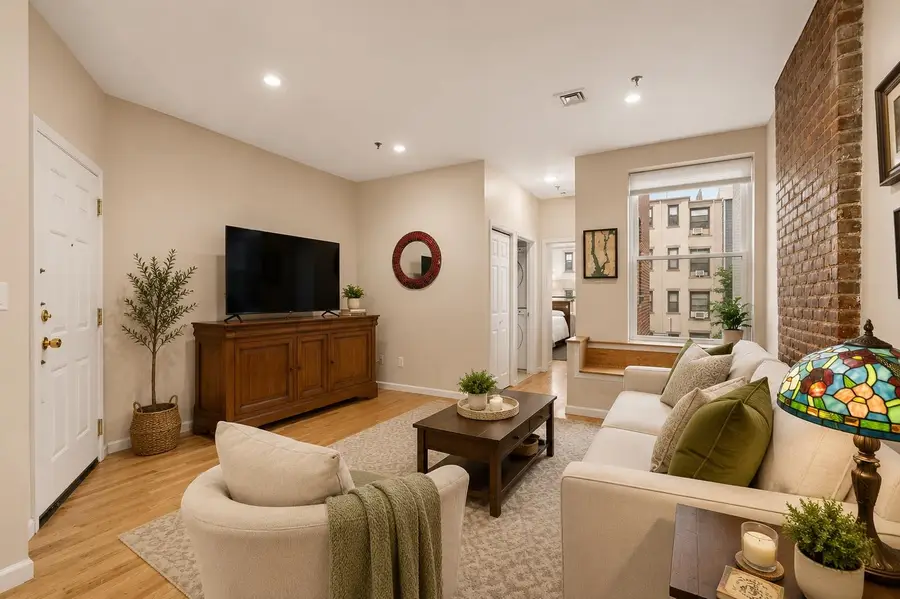 214 PARK AVE #3R, Hoboken, NJ 07030 - #2