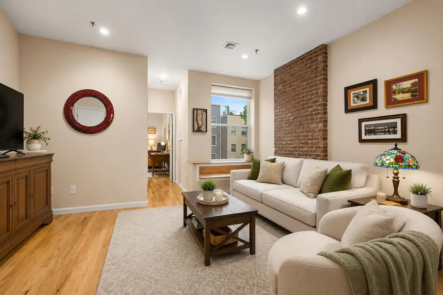 214 PARK AVE #3R, Hoboken, NJ 07030 - #3