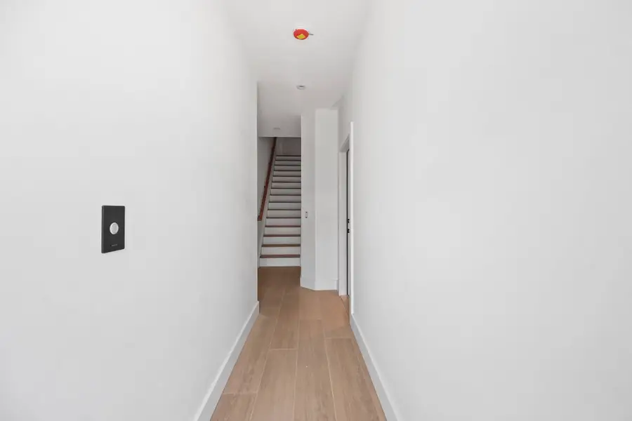 291 NEW YORK AVE #1, Jersey City, NJ 07307 - #2