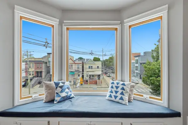 81 NELSON AVE #2, JC, Heights, NJ 07307