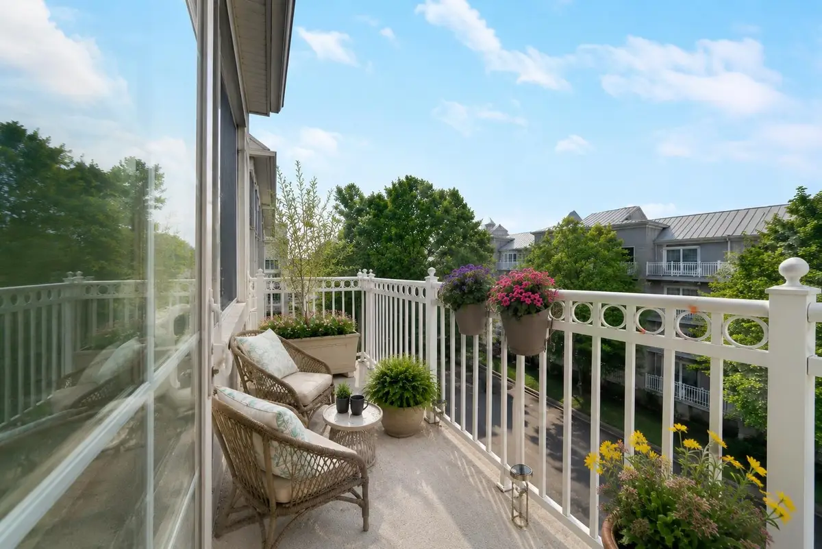15 FREEDOM WAY #0401, Jersey City, NJ 07306 - #1