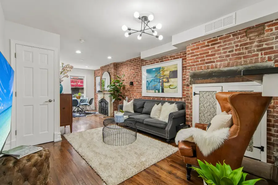 75 1/2 ERIE ST, Jersey City, NJ 07302 - #2