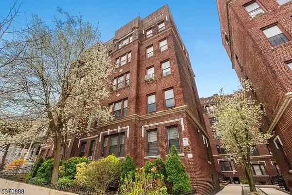 275 HARRISON AVE #B1, JC, Journal Square, NJ 07304