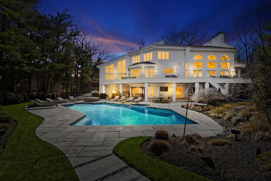 817 SHORE DR, Kinnelon, NJ 07405 - #2