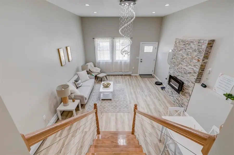 702 KENNEDY BLVD, Bayonne, NJ 07002 - #2