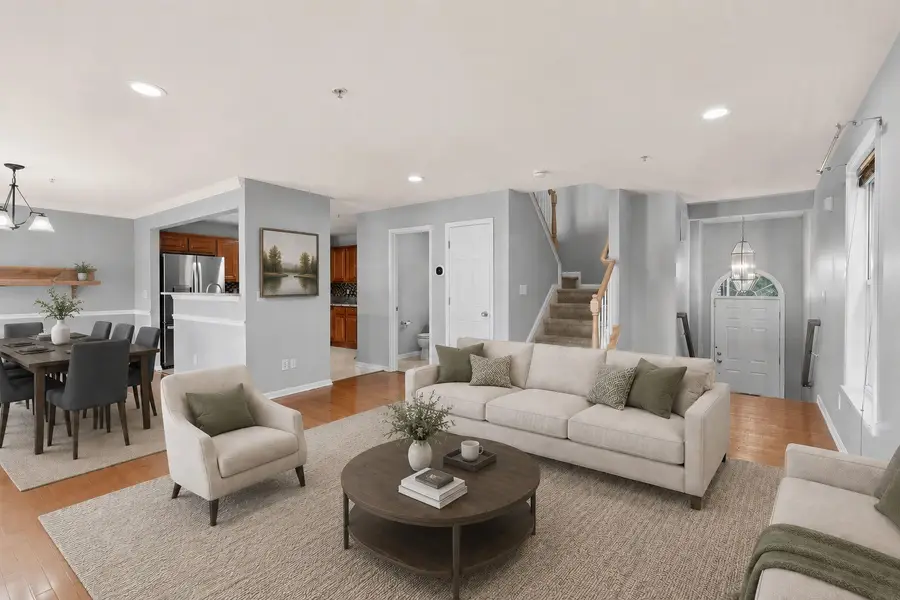 2 MARINA DR, Bayonne, NJ 07002 - #2