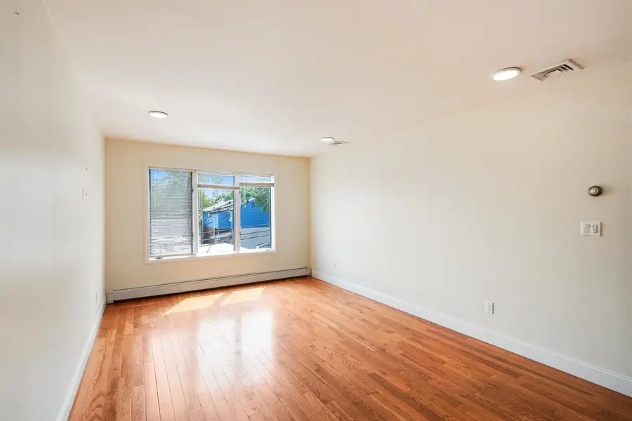 385 KAMENA ST #303F, Fairview, NJ 07022 - #3