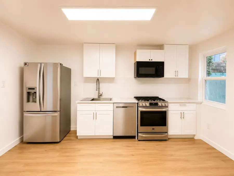 519 MERCER ST, Jersey City, NJ 07306 - #2