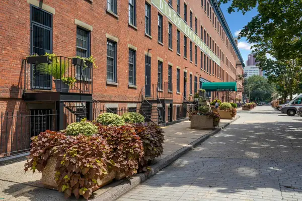 167 WAYNE ST #403T, JC, Downtown, NJ 07302