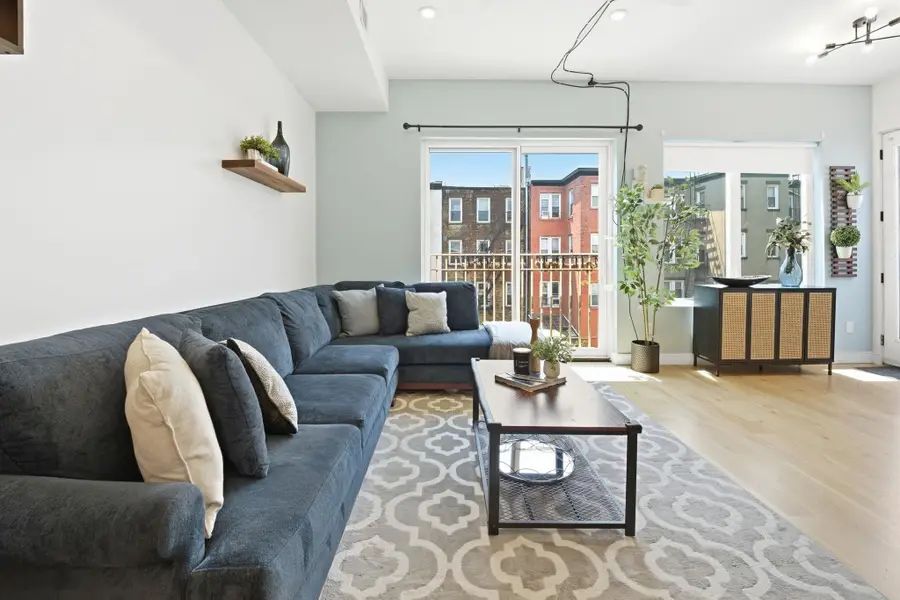 241 3RD ST #4, Jersey City, NJ 07302 - #3