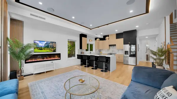 21 HIGHLAND AVE #1, JC, Journal Square, NJ 07306