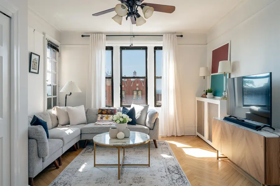 2672 JOHN F KENNEDY BLVD #Unit 402, Jersey City, NJ 07306 - #3