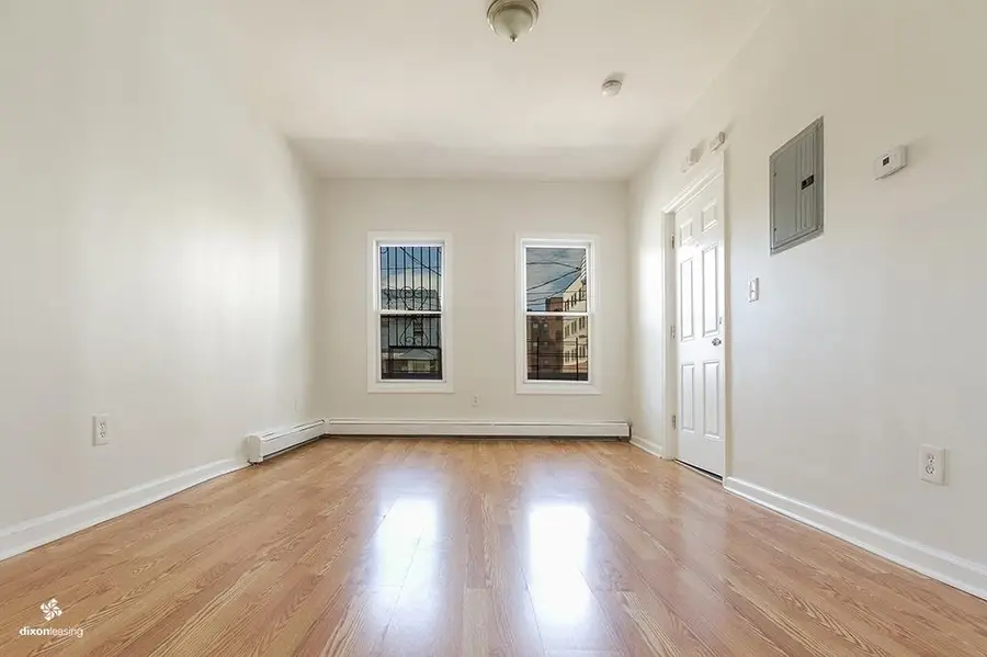60 DWIGHT ST, Jersey City, NJ 07305 - #2